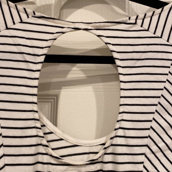 Short-sleeve, Black & White Stripe Mini Dress with keyhole back from Derek ❤️ - Picture 5 of 8